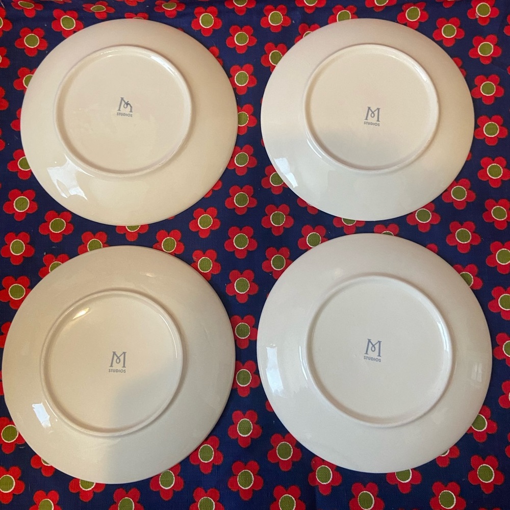 Rae Dunn M Studios Plate Set - Picture 2 of 7